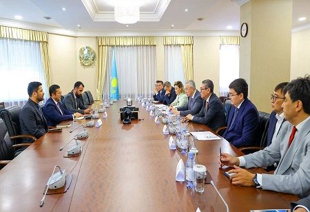 Kazakhstan, Afghanistan Discuss Expanding Banking Cooperation